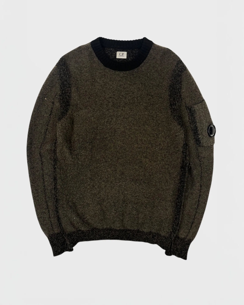 C.P. Company pull