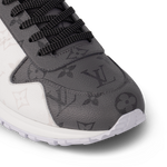 Sneaker Run Away