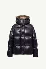 Parana short down jacket with hood