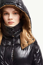 Parana short down jacket with hood