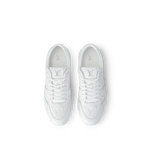 Sneaker Run Away